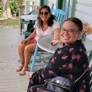 Meet your Posher, Taylor